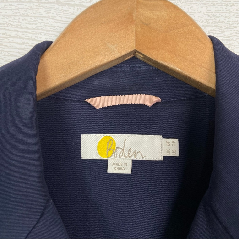 BODEN Embroidered Utility Jacket Navy Blue Yellow Floral 2 Petite Button Cotton - Picture 3 of 5